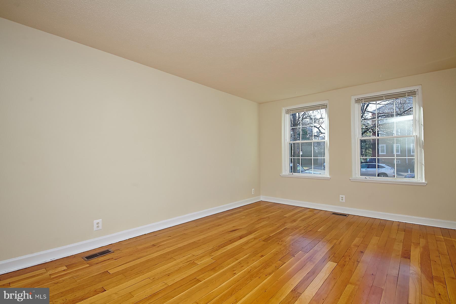 FAIRLINGTON VILLAGES - Residential Lease