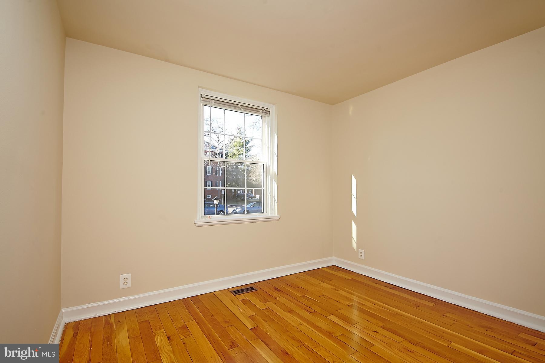 FAIRLINGTON VILLAGES - Residential Lease