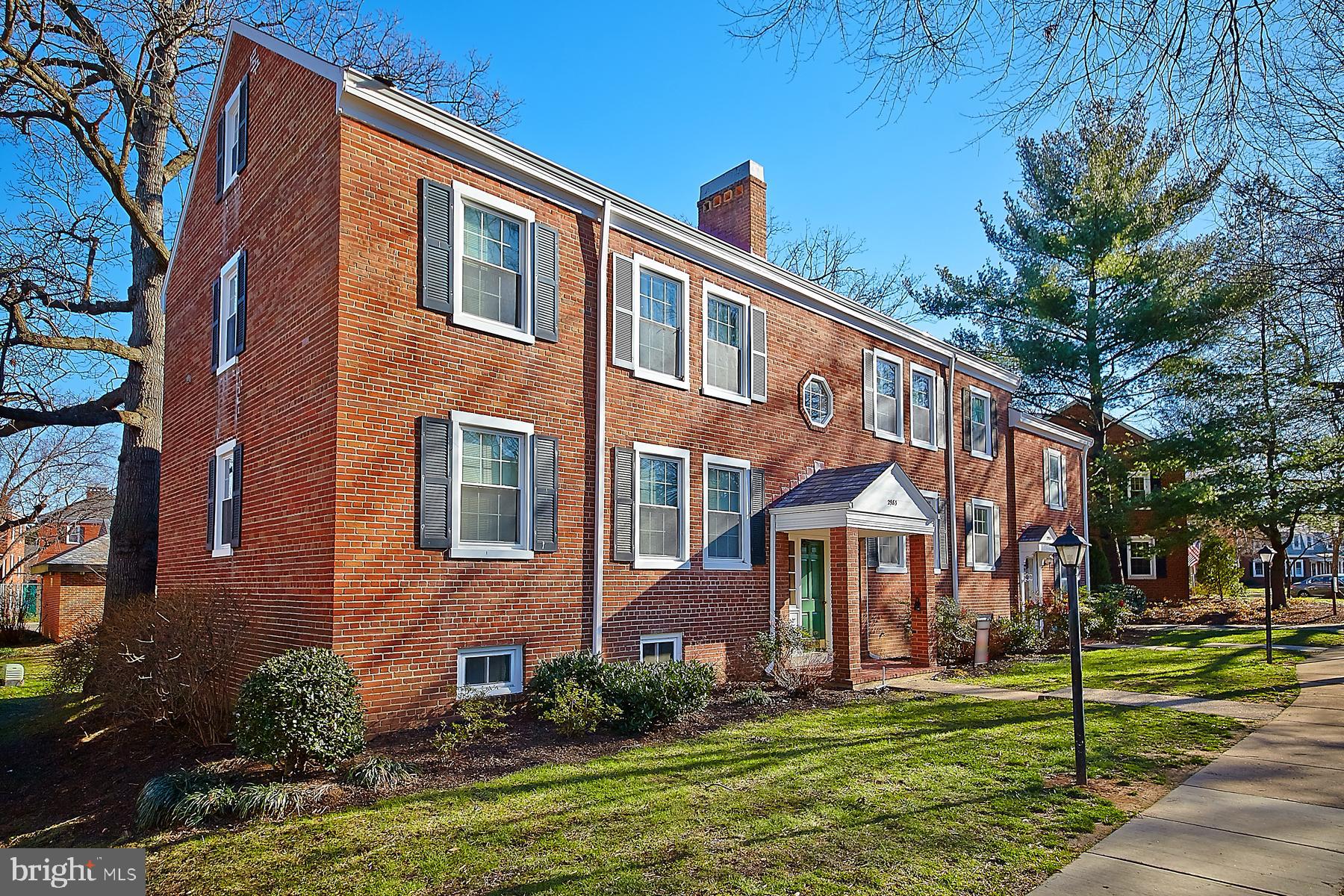 FAIRLINGTON VILLAGES - Residential Lease
