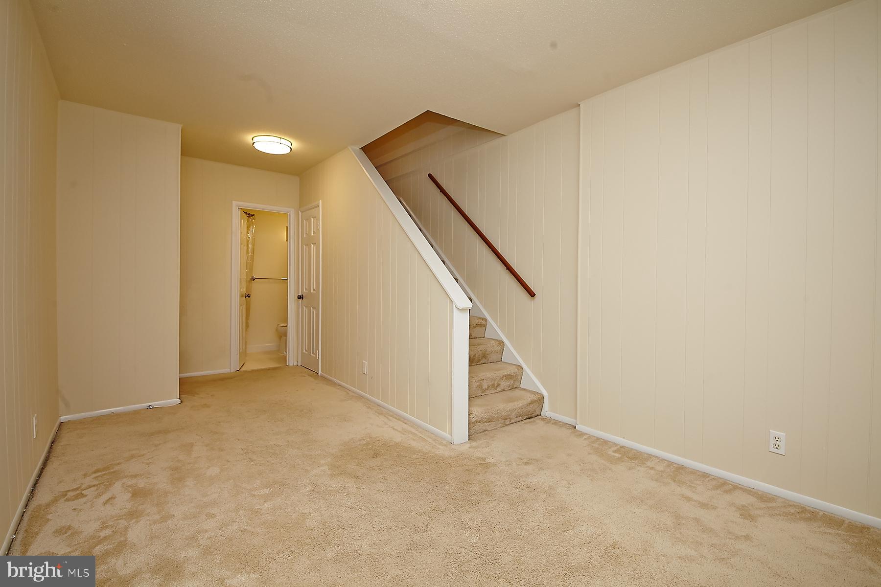 FAIRLINGTON VILLAGES - Residential Lease