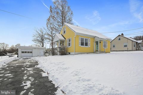 1023 GRANDVIEW AVENUE SYKESVILLE MD 21784