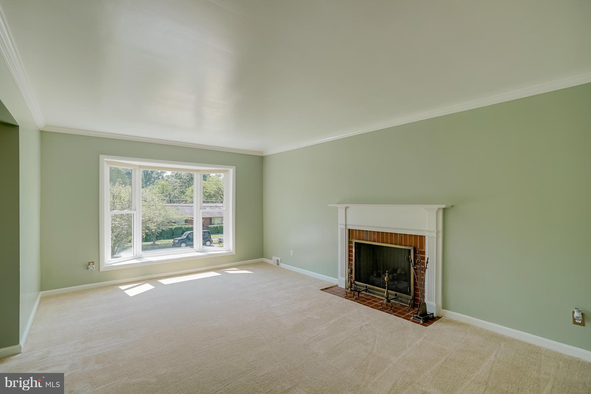 RAVENWOOD PARK - Residential Lease