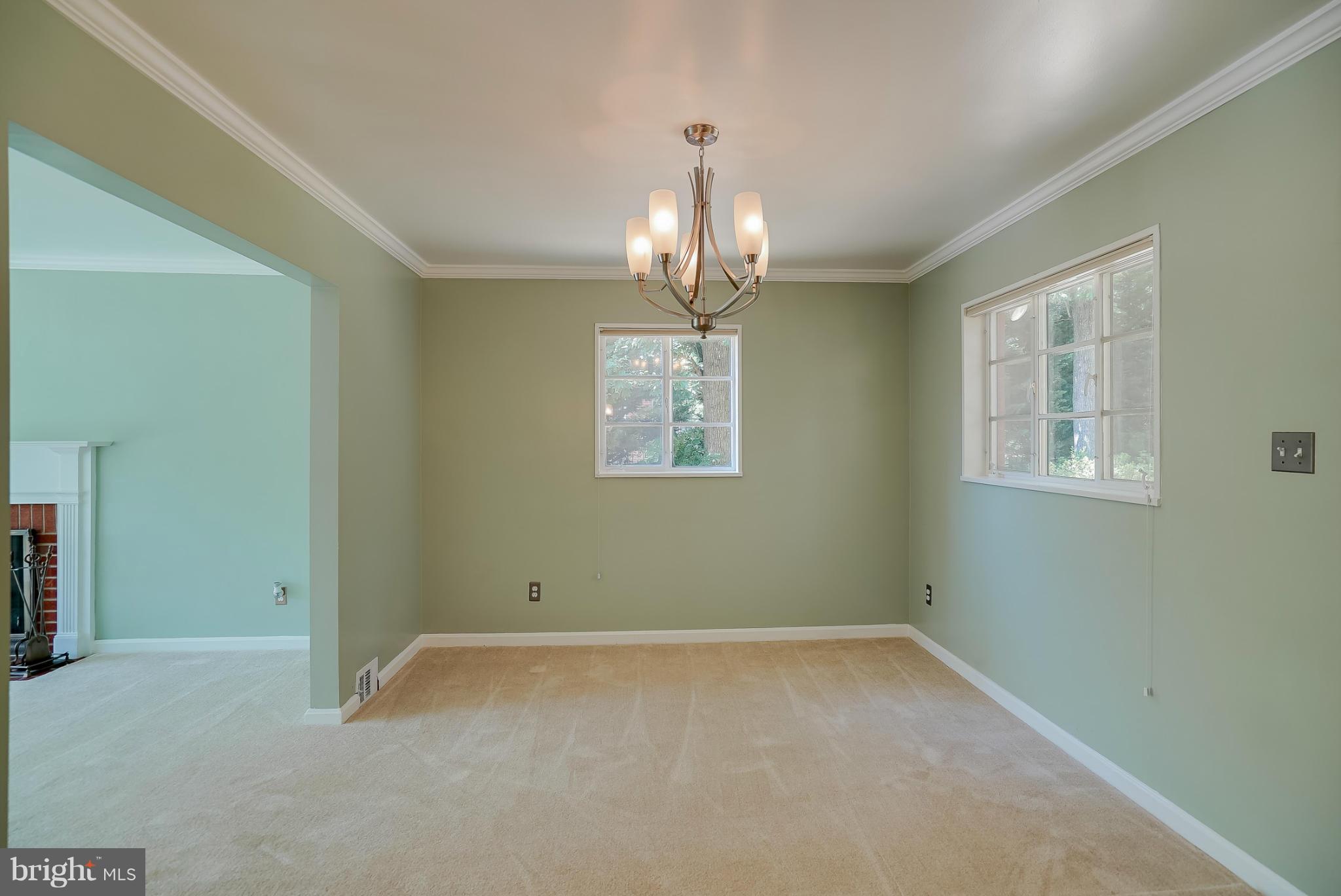 RAVENWOOD PARK - Residential Lease