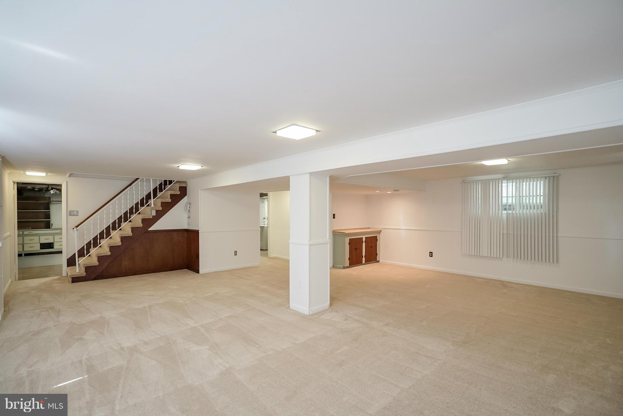 RAVENWOOD PARK - Residential Lease