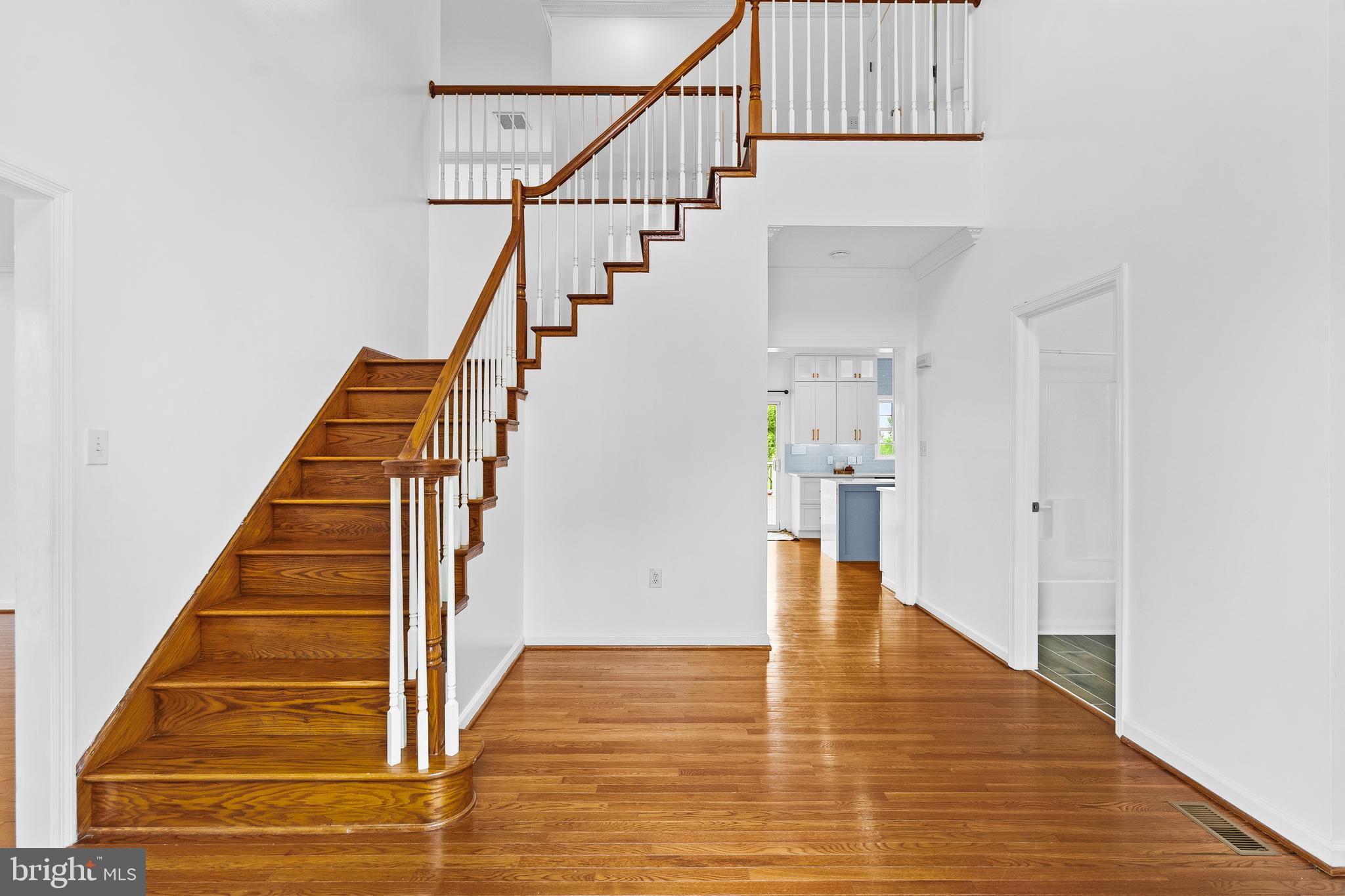 LEE'S CROSSING - Residential