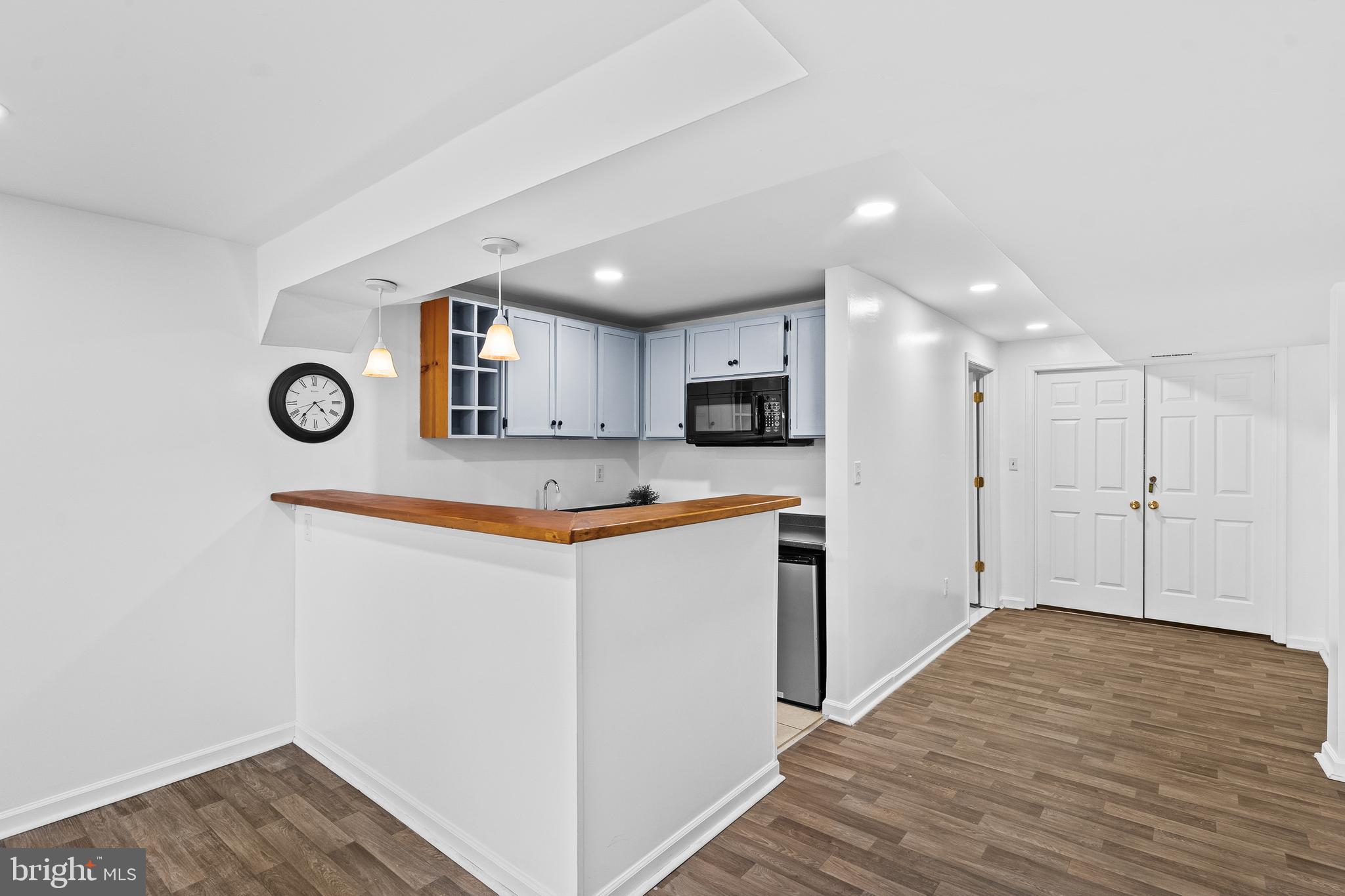 LEE'S CROSSING - Residential