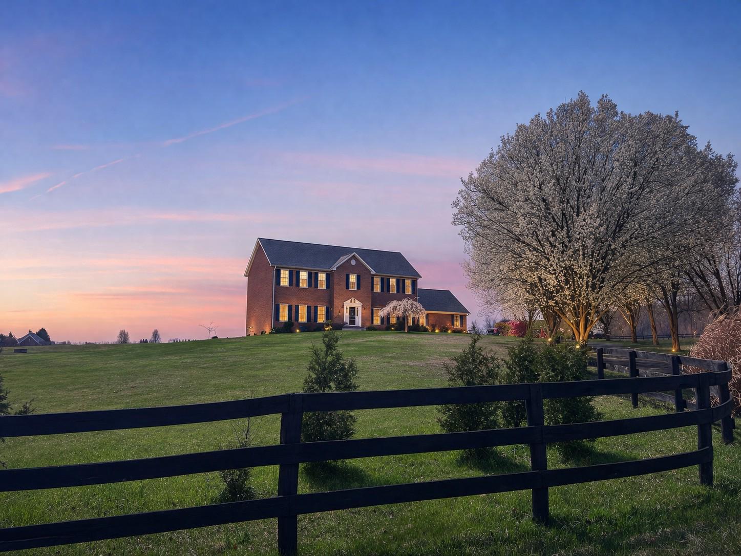 LEE'S CROSSING - Residential