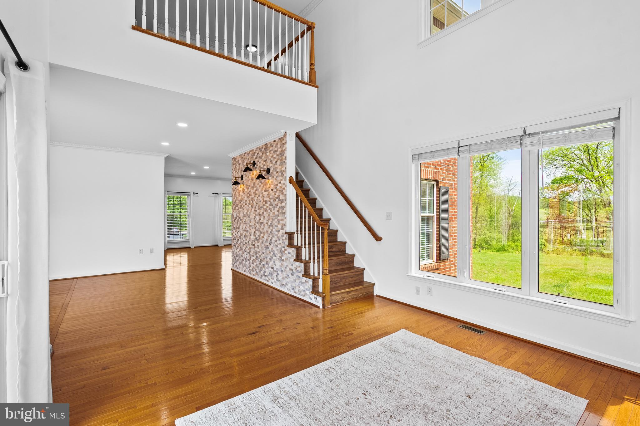 LEE'S CROSSING - Residential