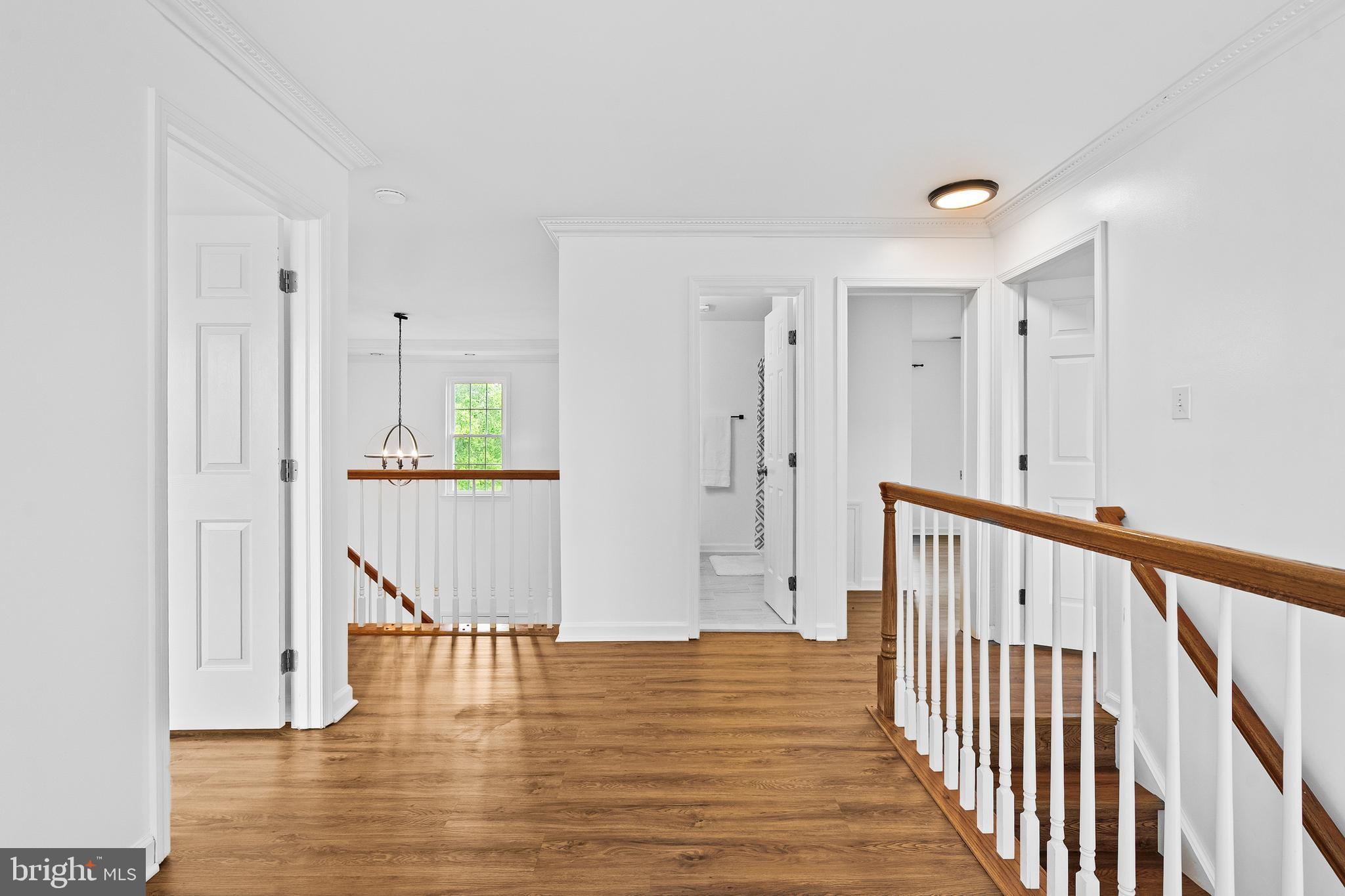 LEE'S CROSSING - Residential