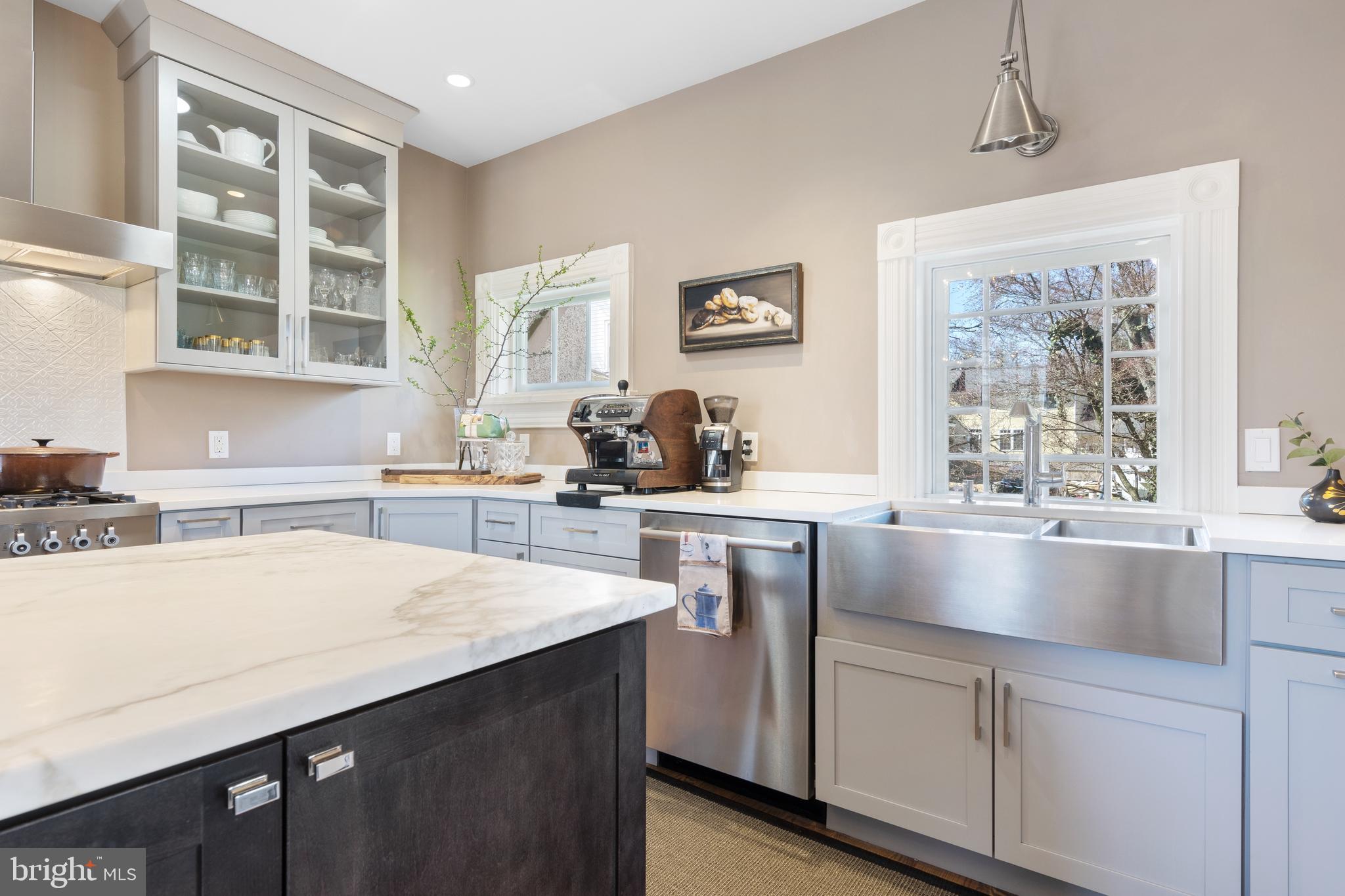 SOUTH WAYNE - Residential