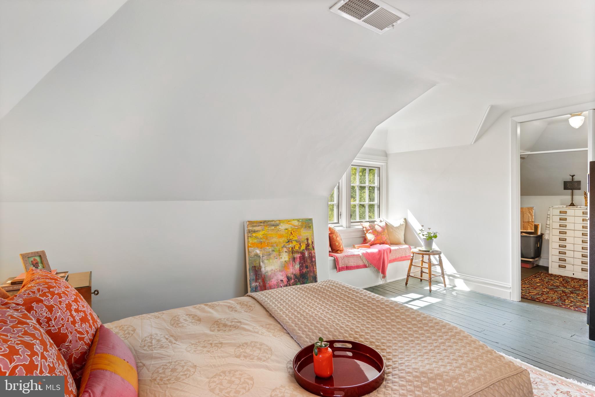 SOUTH WAYNE - Residential