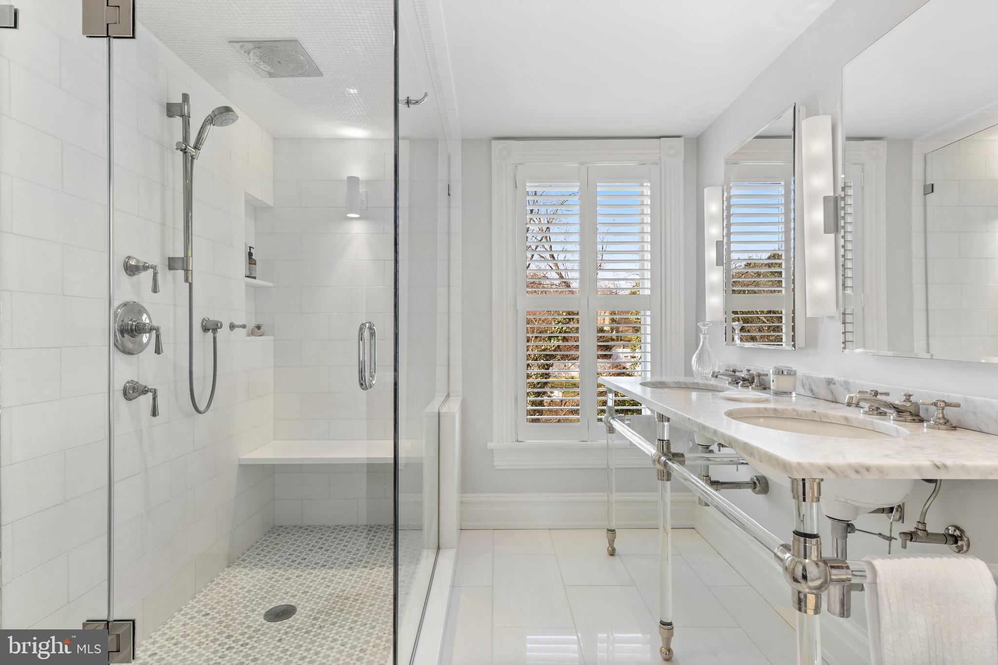 SOUTH WAYNE - Residential