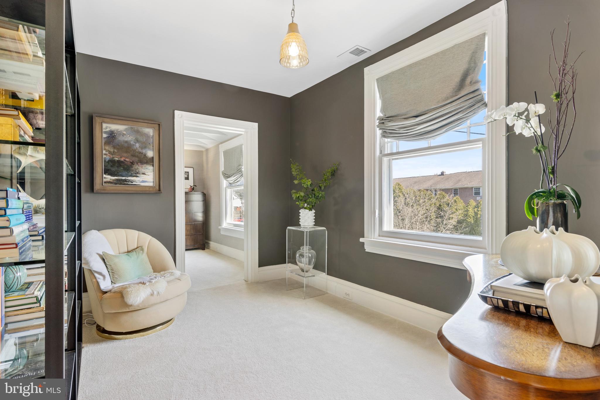 SOUTH WAYNE - Residential