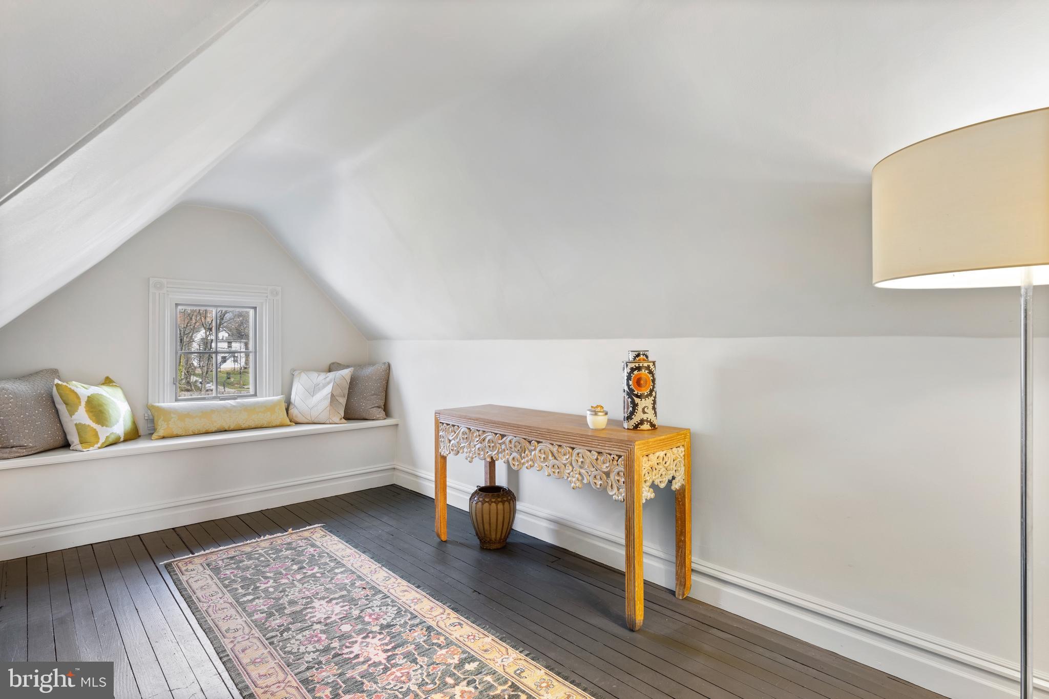 SOUTH WAYNE - Residential