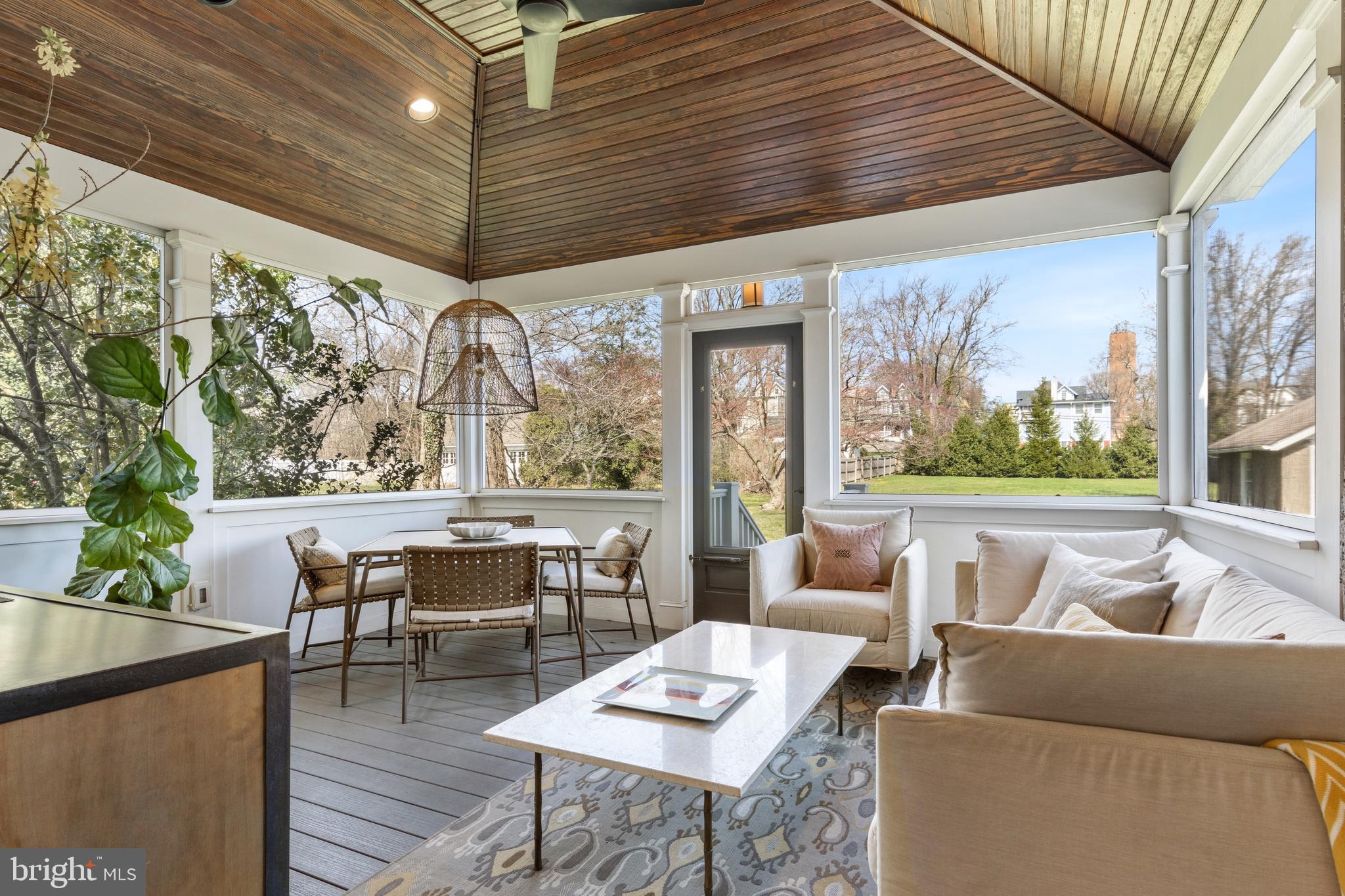 SOUTH WAYNE - Residential