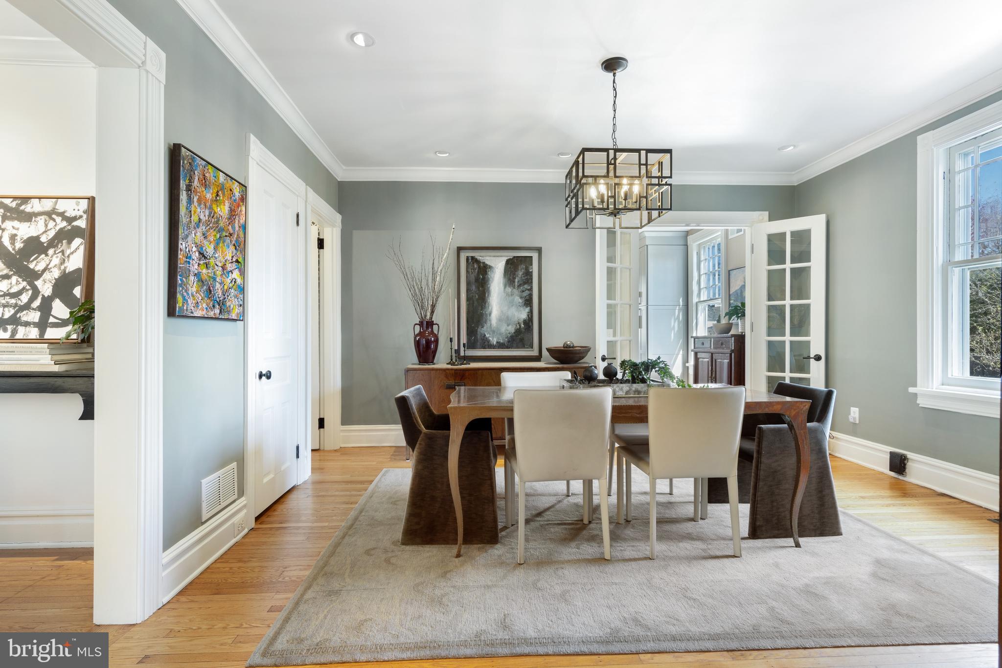 SOUTH WAYNE - Residential