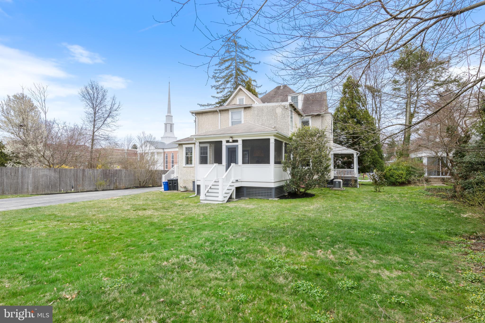 SOUTH WAYNE - Residential