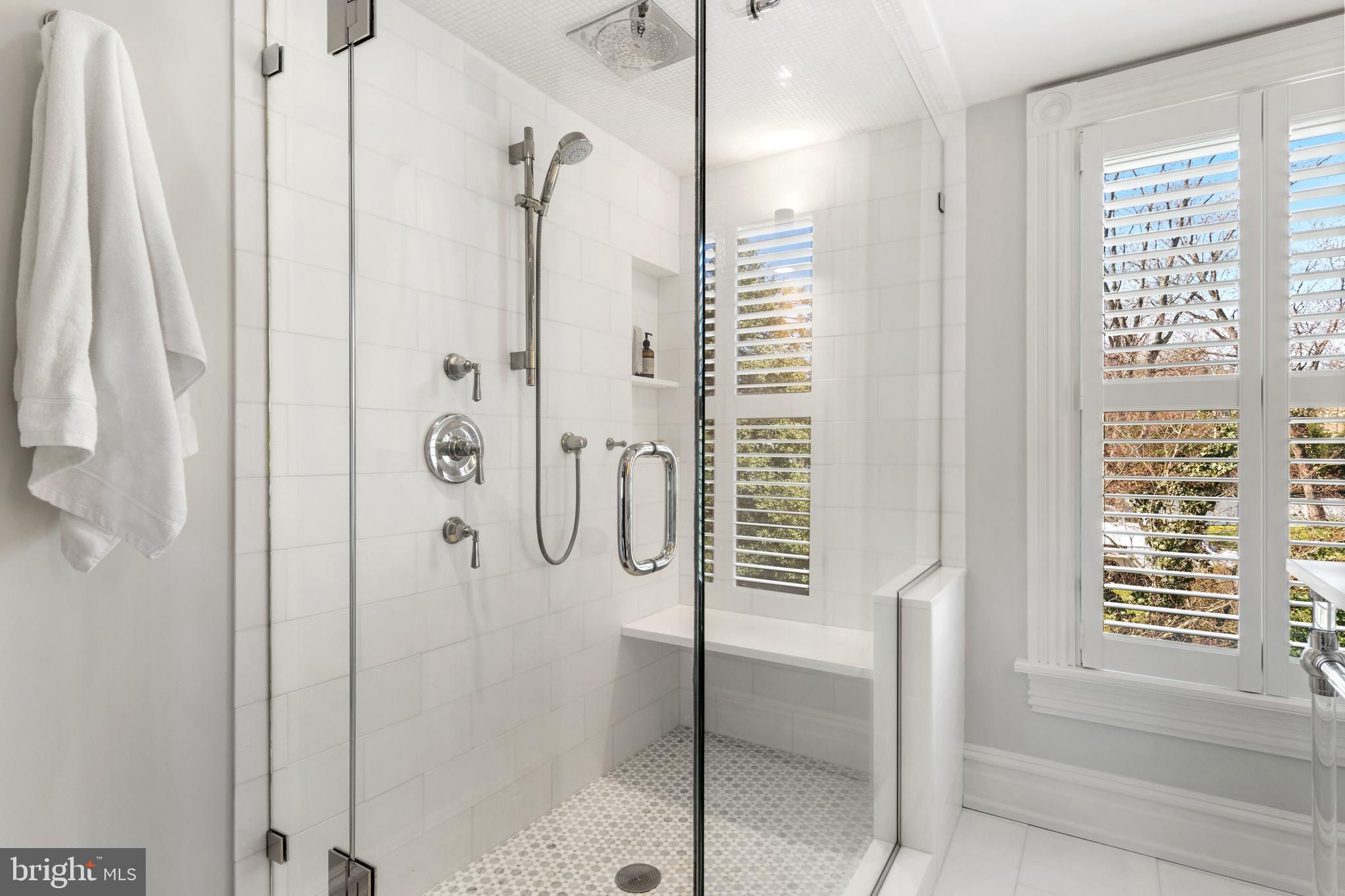 SOUTH WAYNE - Residential