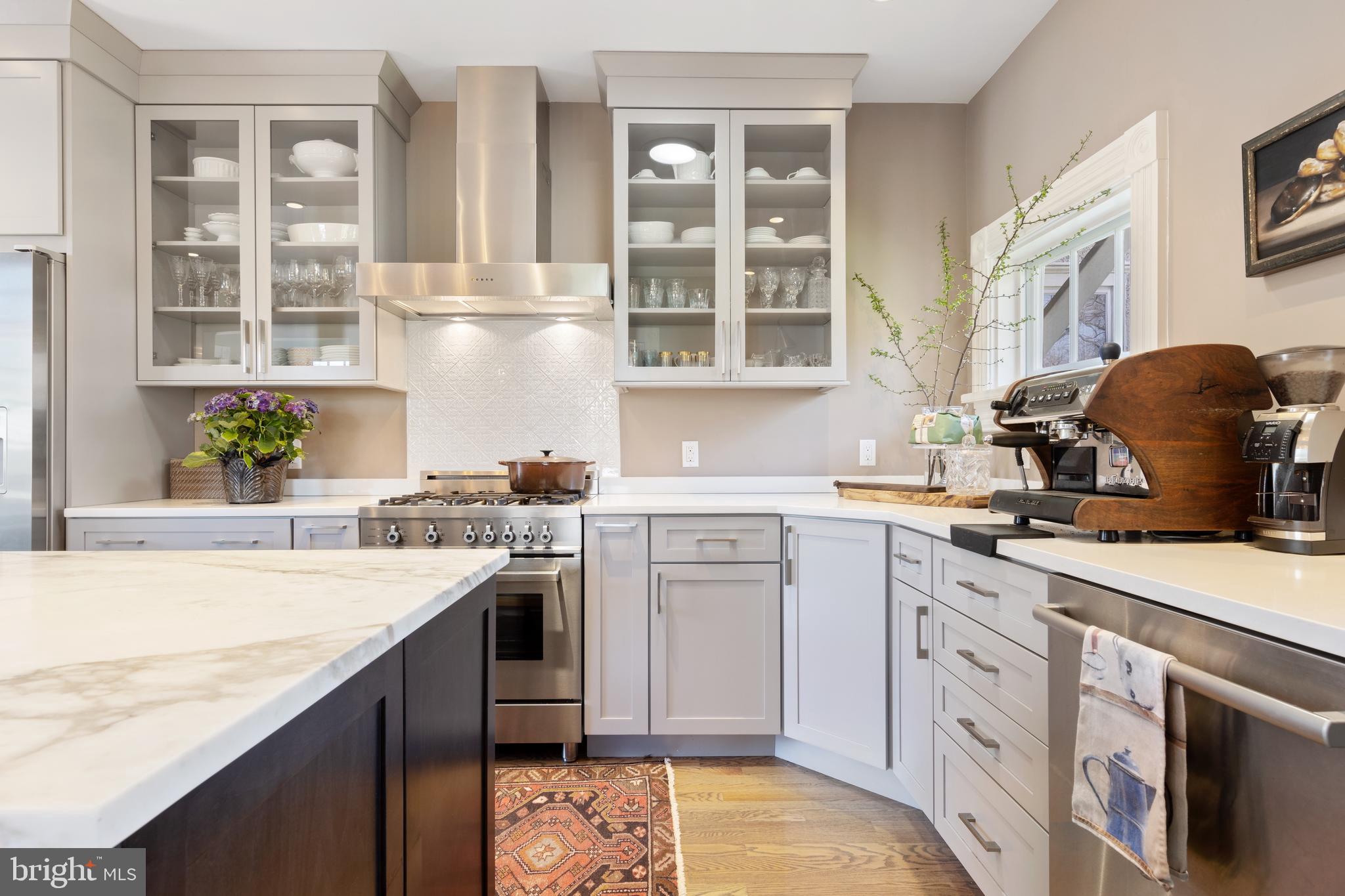 SOUTH WAYNE - Residential