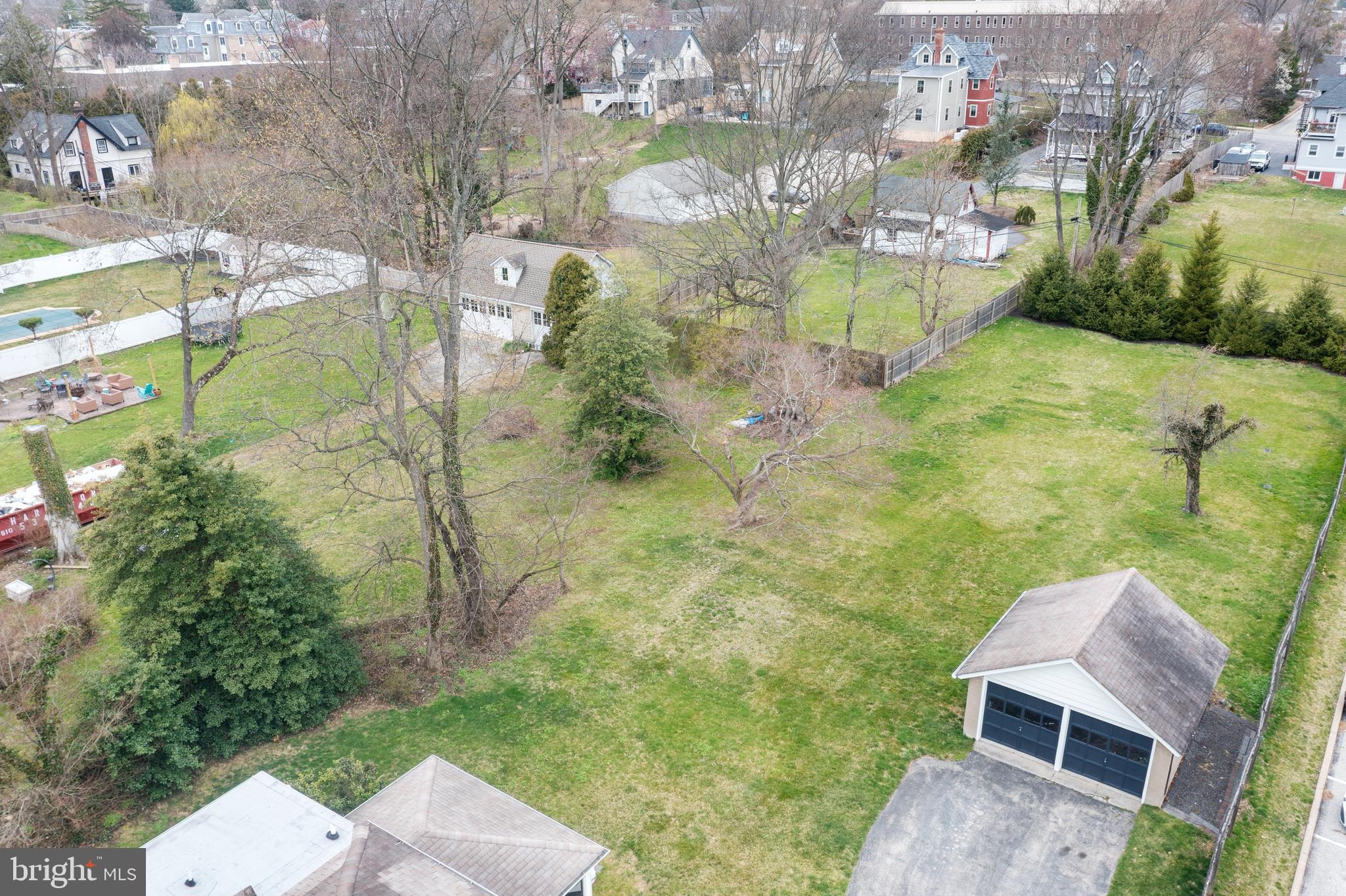 SOUTH WAYNE - Residential