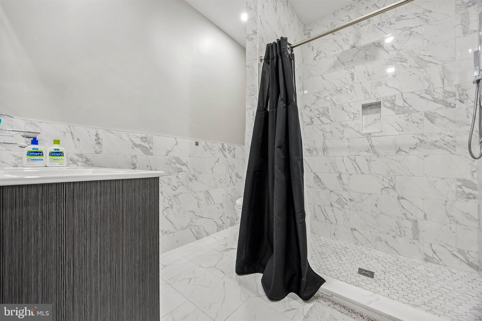 MANAYUNK - Residential