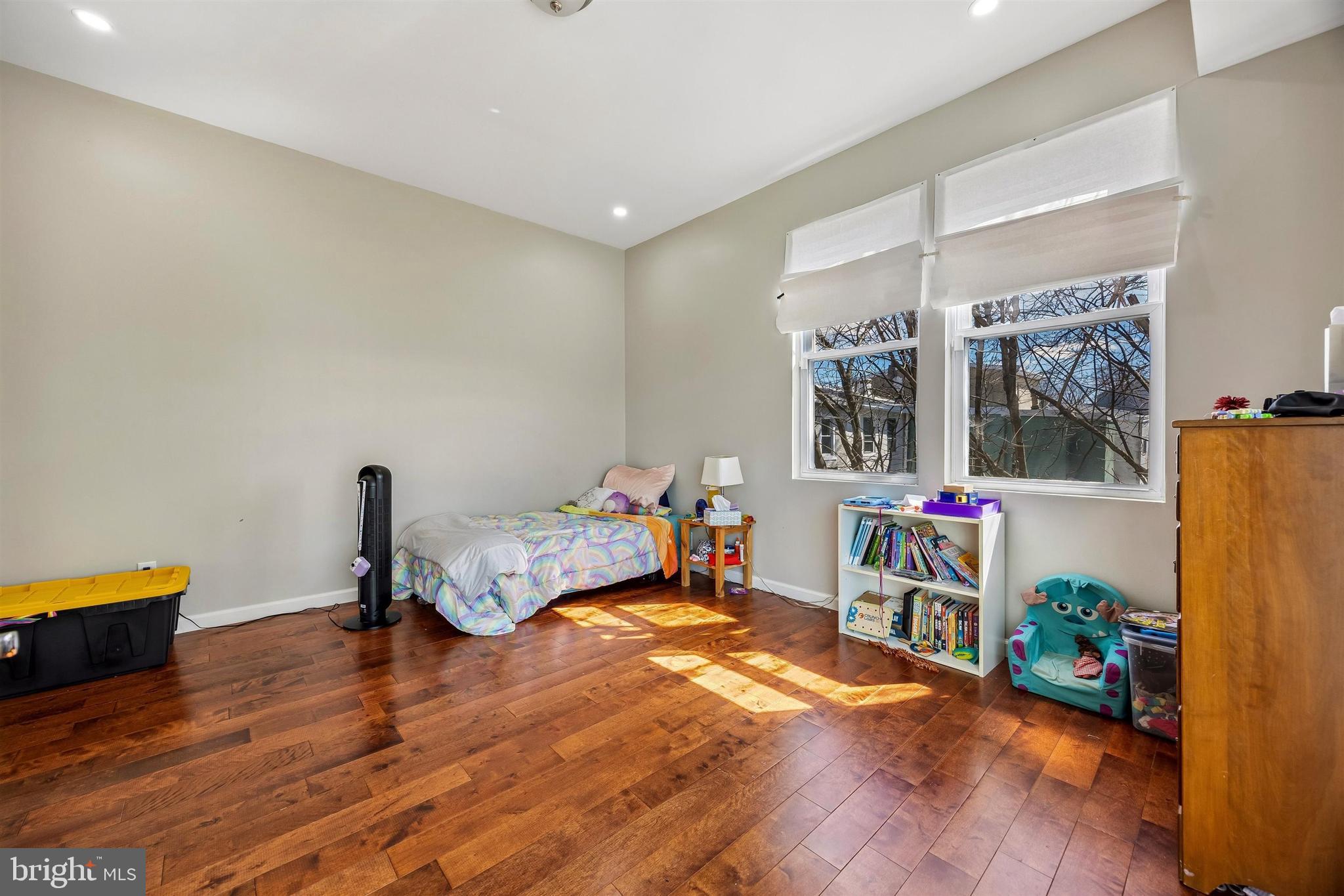 MANAYUNK - Residential