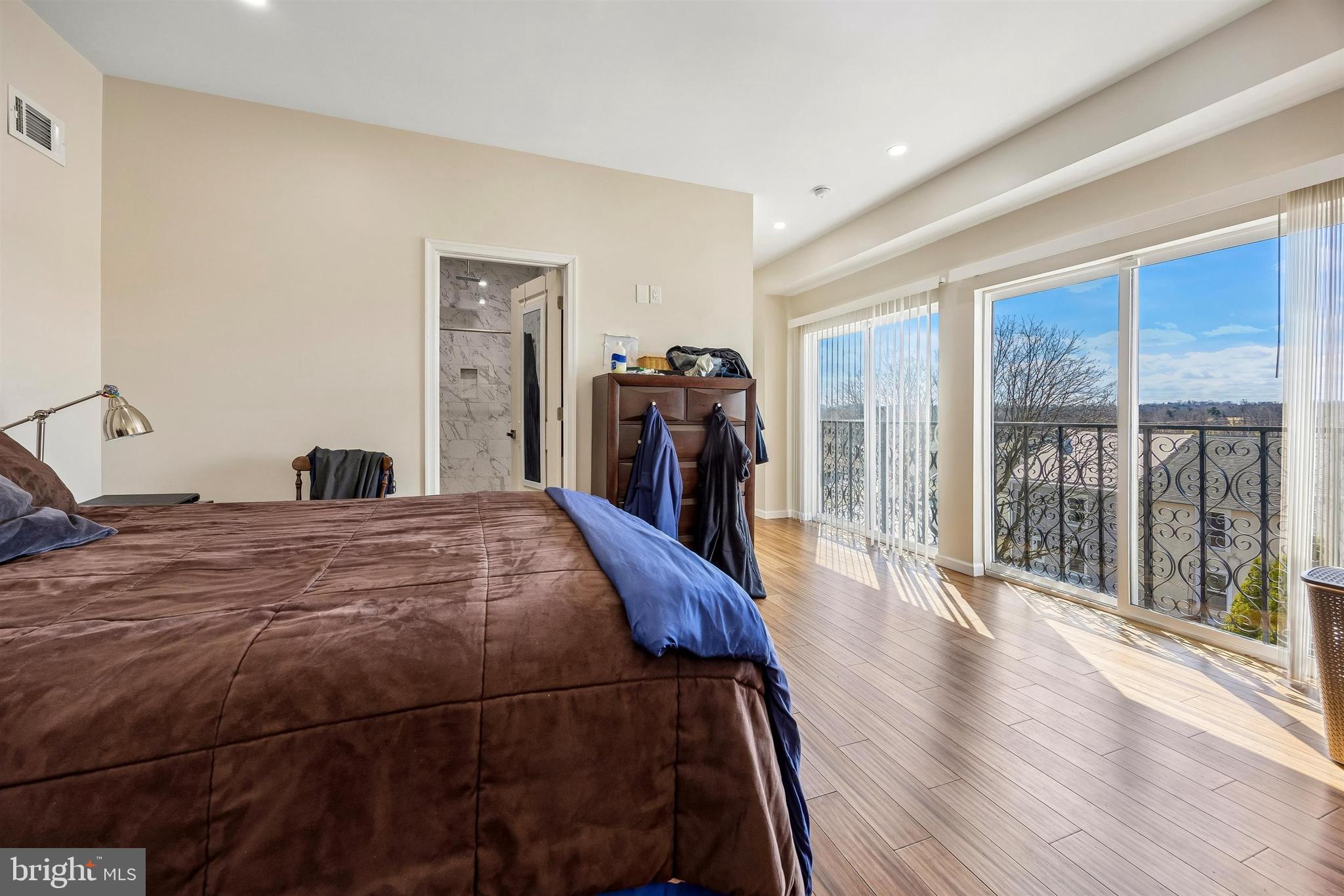 MANAYUNK - Residential