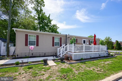 MLS: PABK2057322