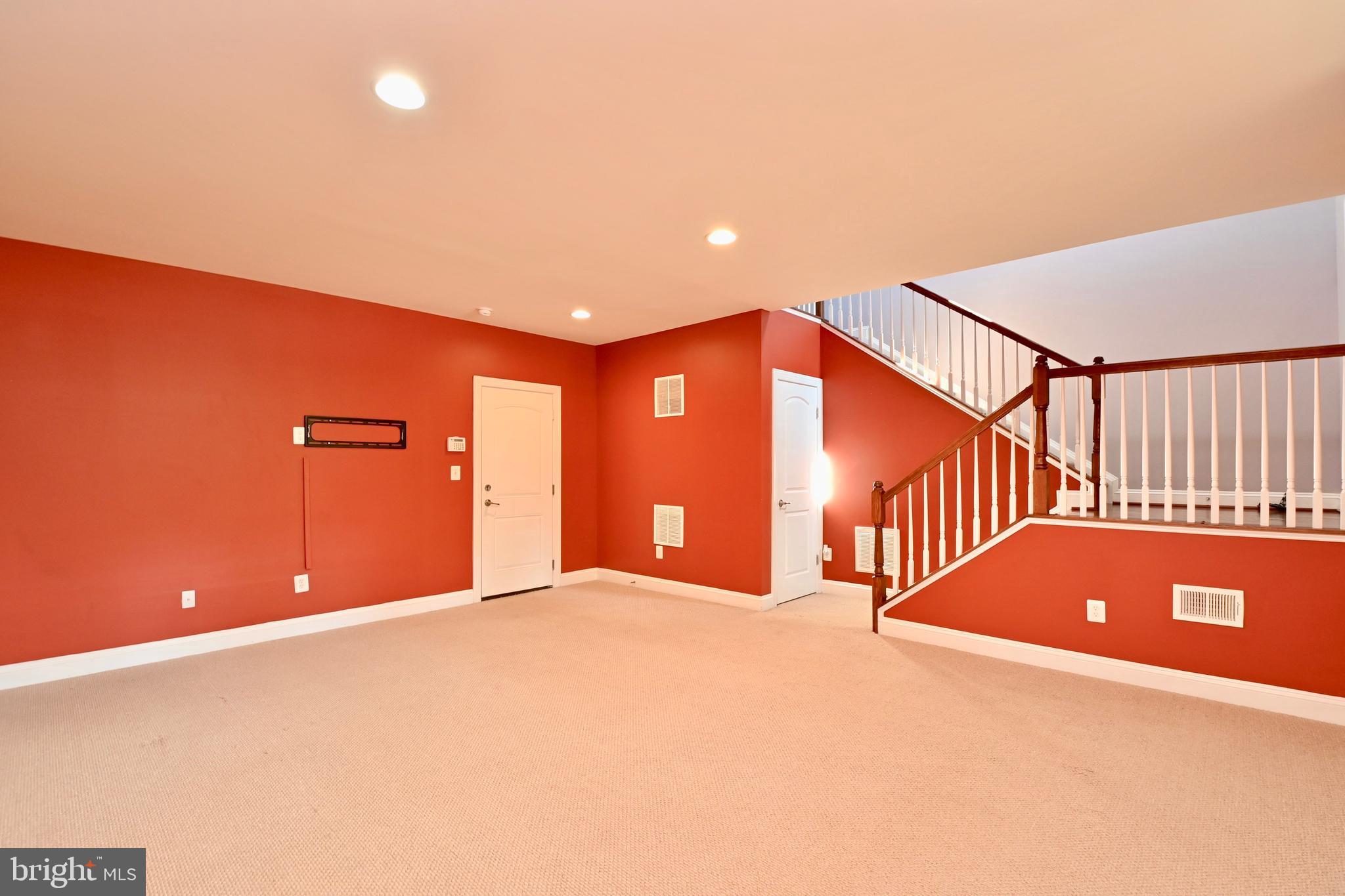 STATION VIEW - Residential Lease