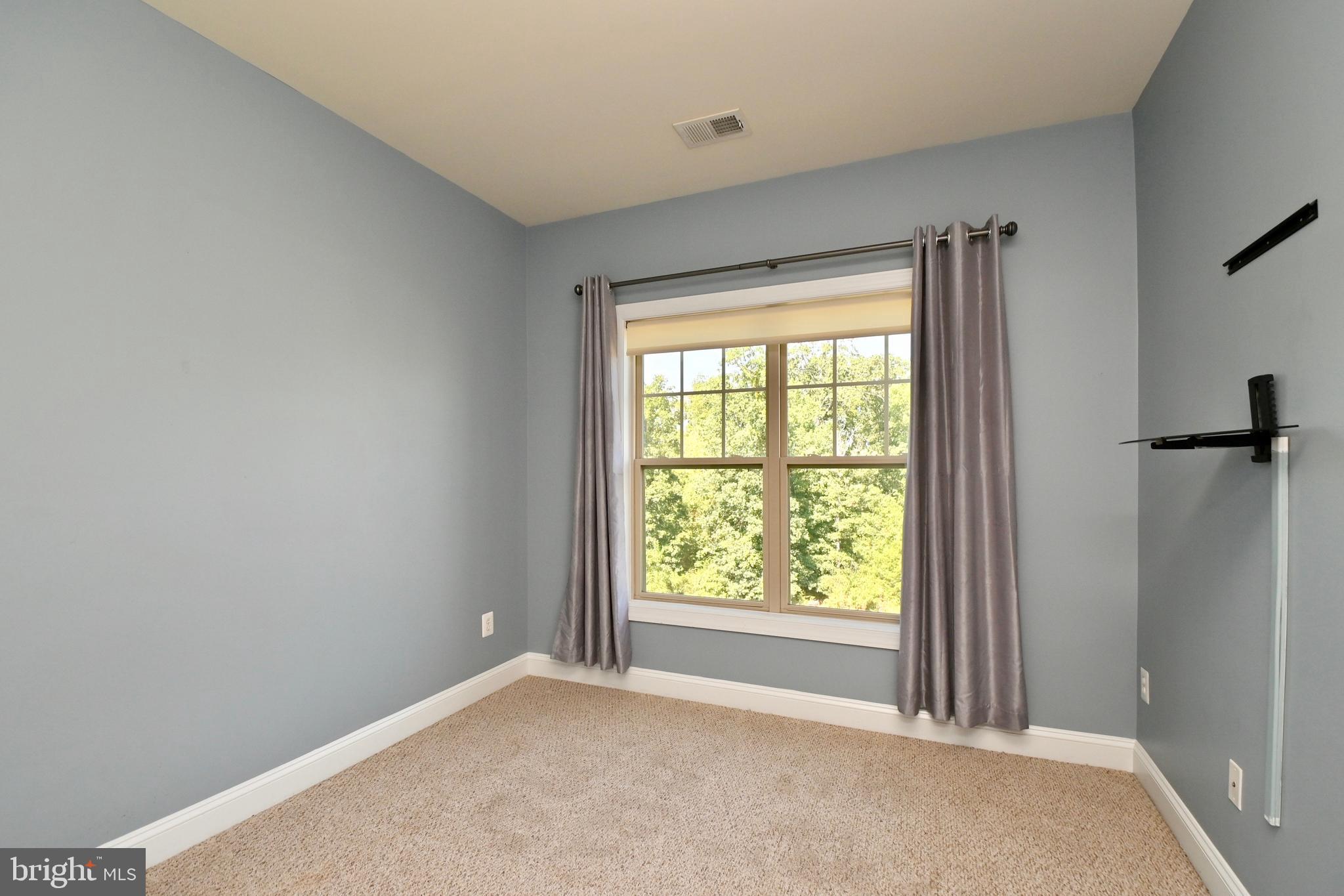 STATION VIEW - Residential Lease