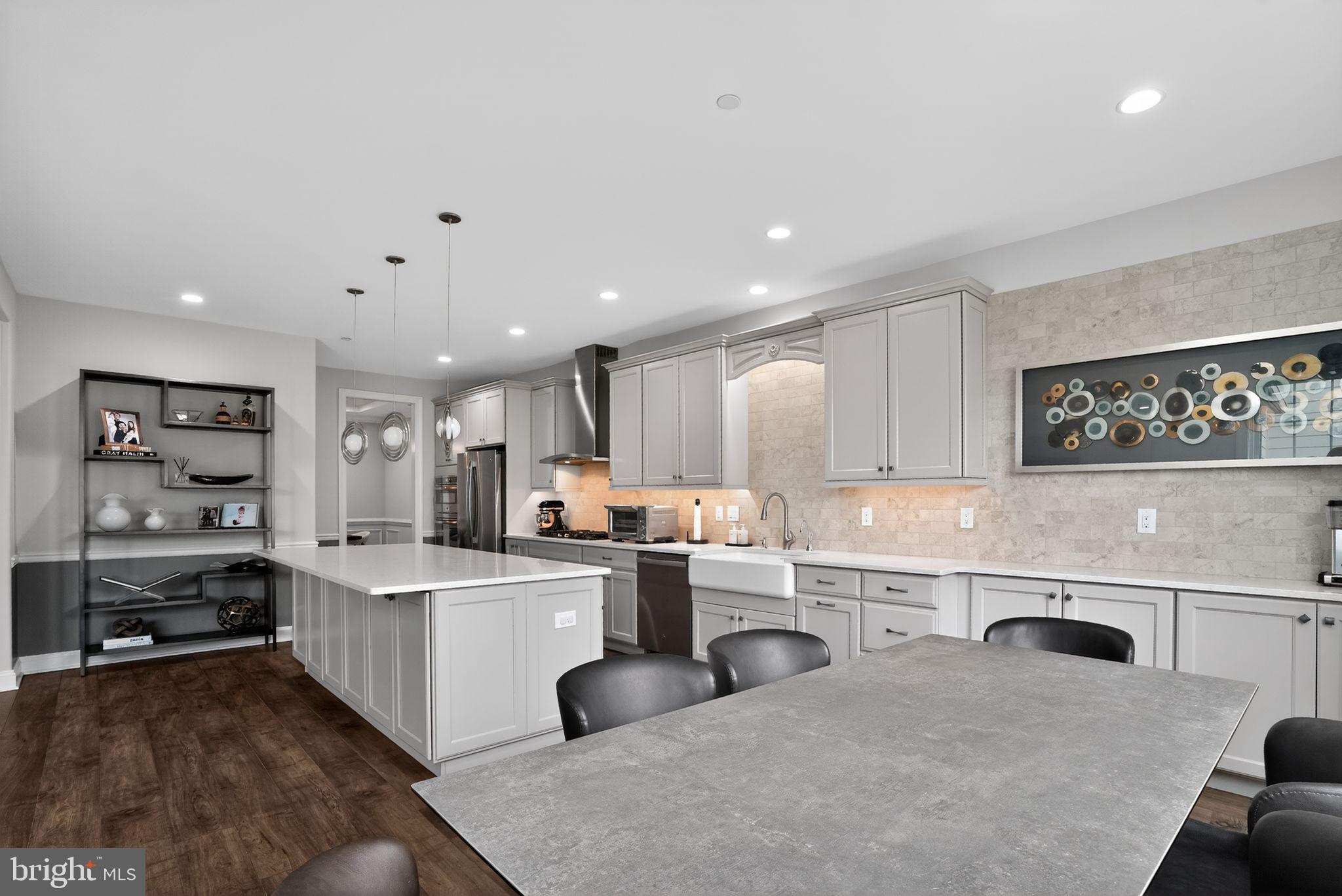 RESERVE AT CREEKSIDE - Residential