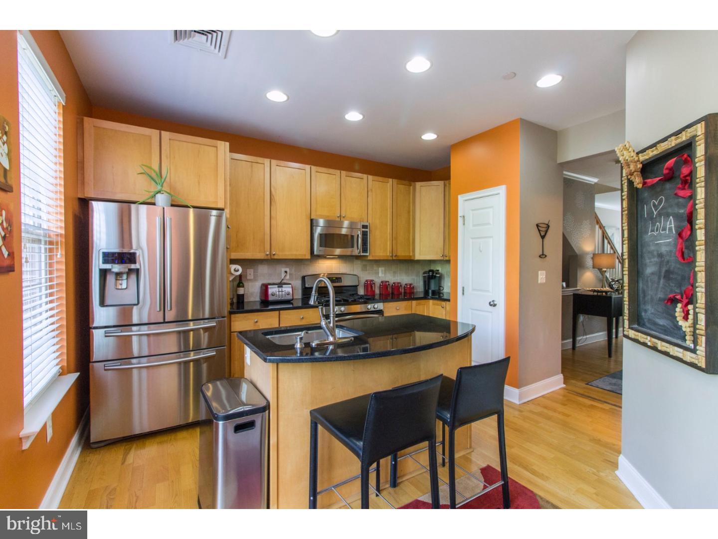 NAVAL SQUARE - Residential