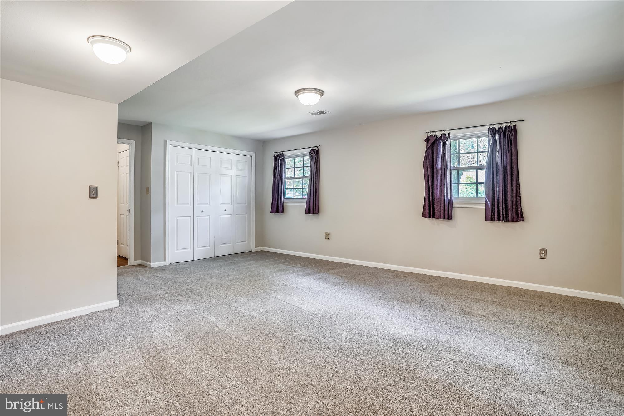 LAKE RIDGE- COLBY - Residential Lease