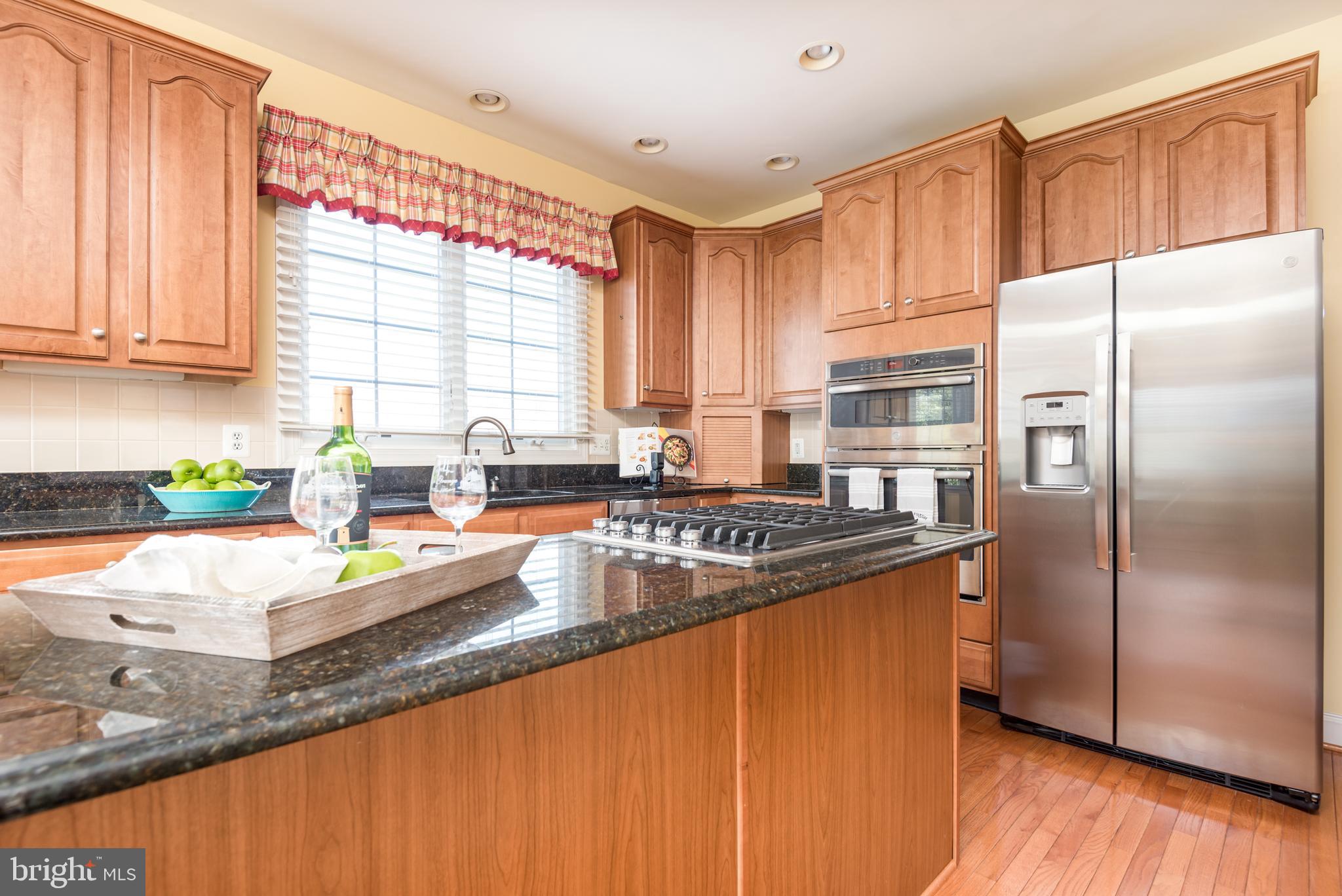 DOMINION VALLEY COUNTRY CLUB - Residential