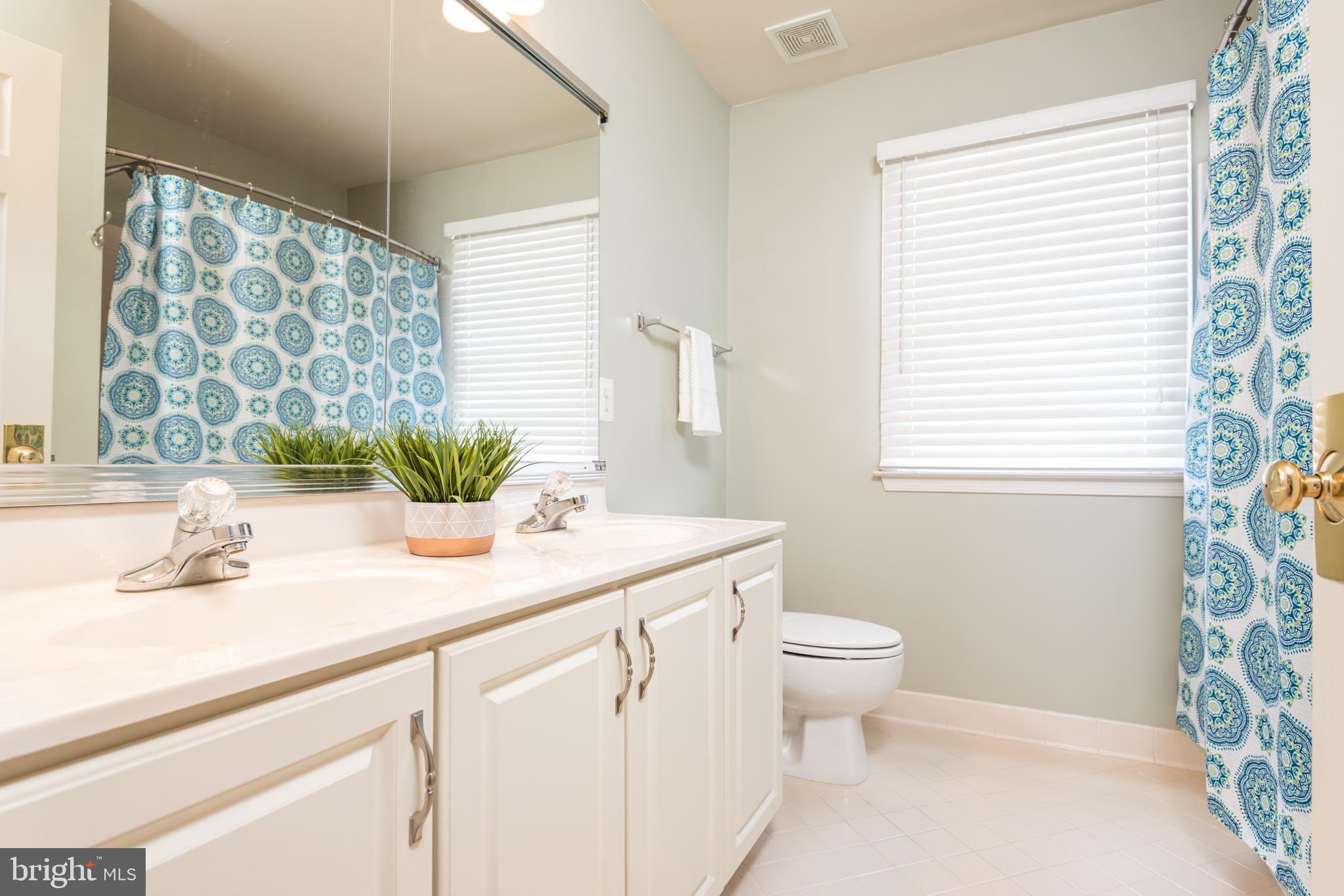 DOMINION VALLEY COUNTRY CLUB - Residential