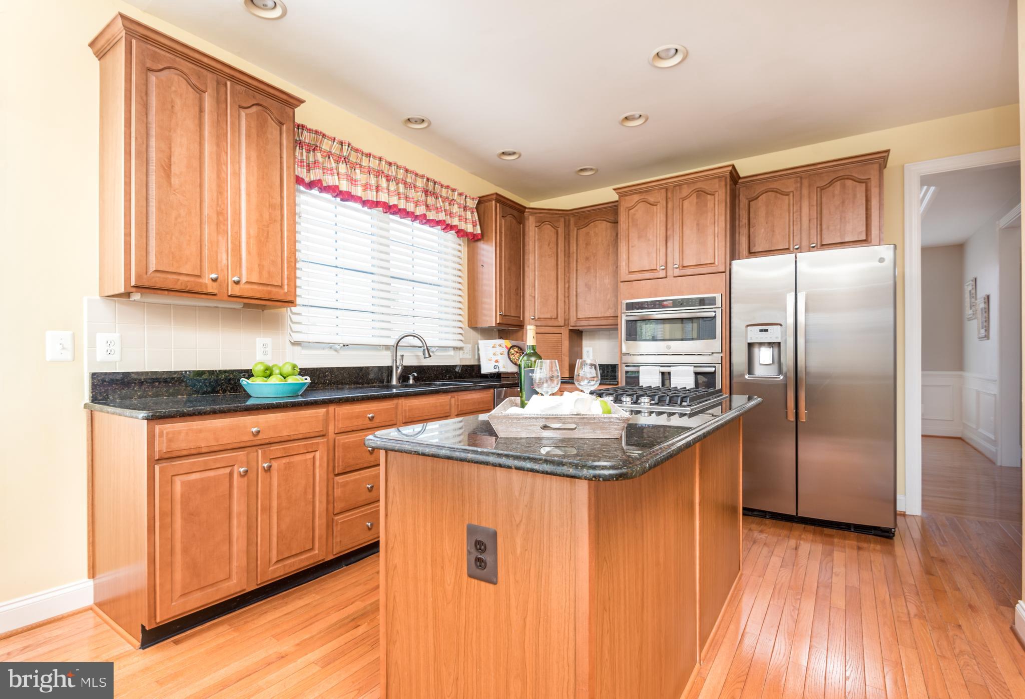 DOMINION VALLEY COUNTRY CLUB - Residential