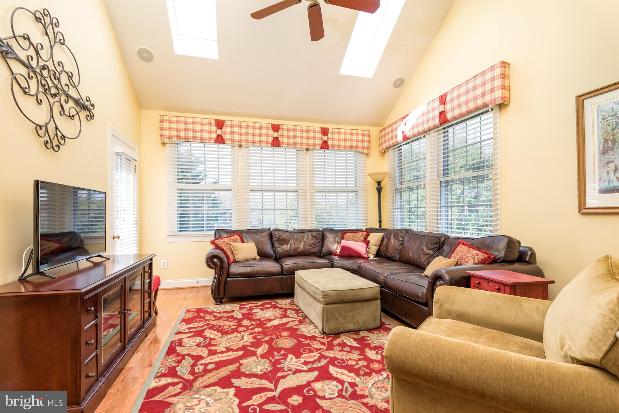 DOMINION VALLEY COUNTRY CLUB - Residential