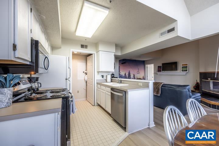 WINTERGREEN RESORT - Residential