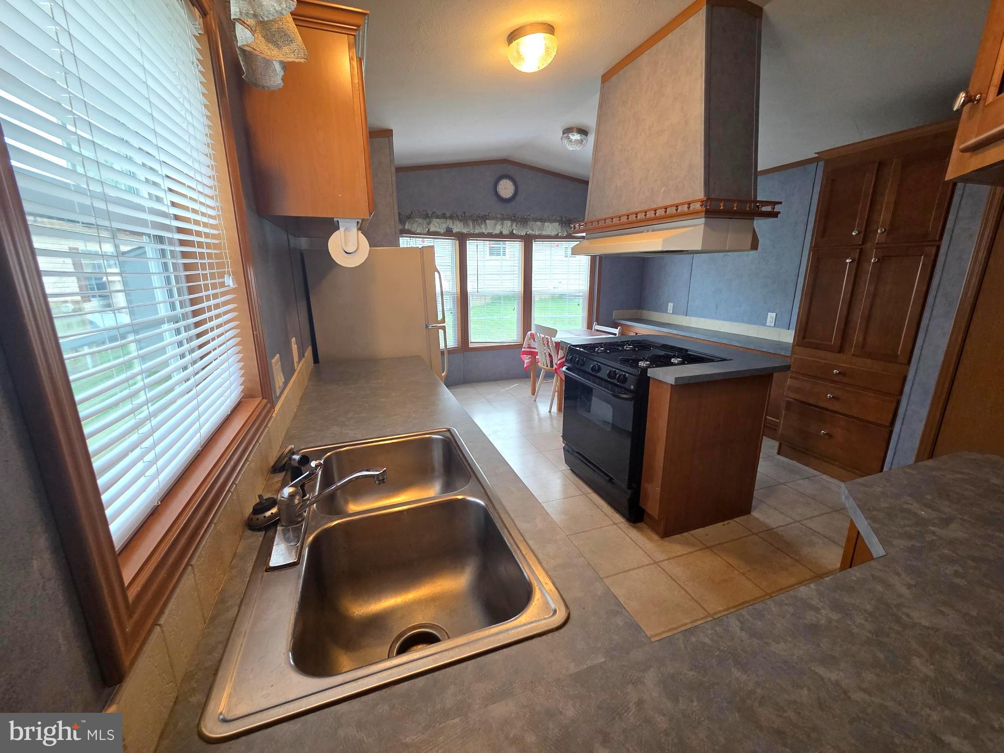 112 CONESTOGA DRIVE