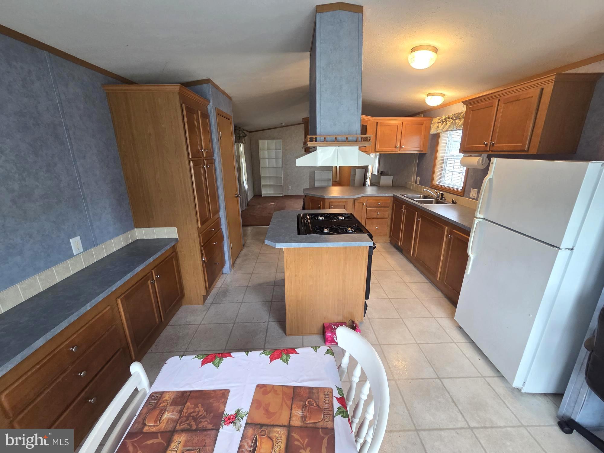 112 CONESTOGA DRIVE