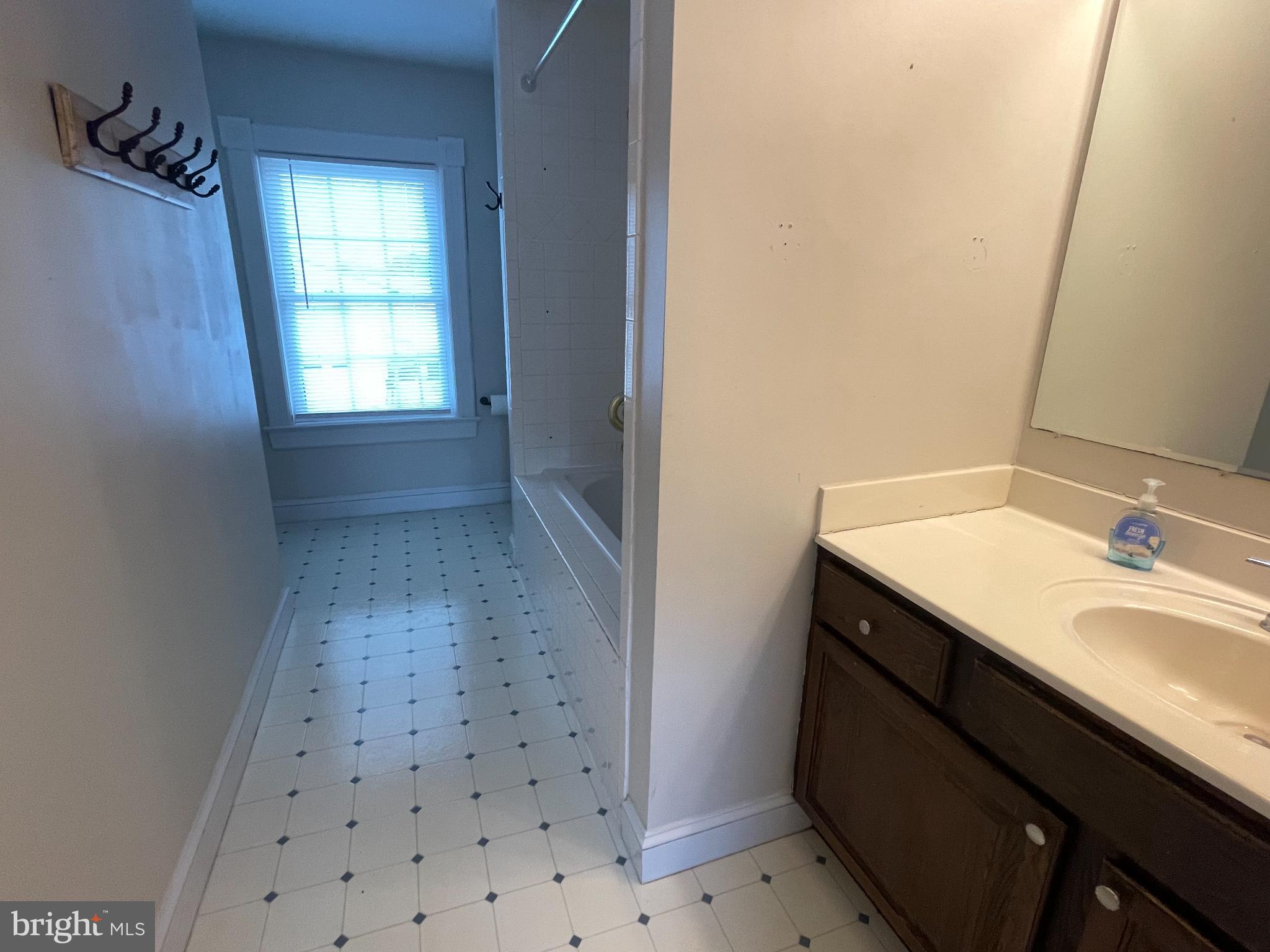 MONTROSS - Residential