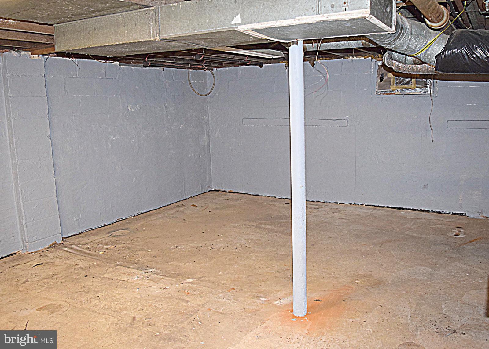 EDGEWATER - Residential