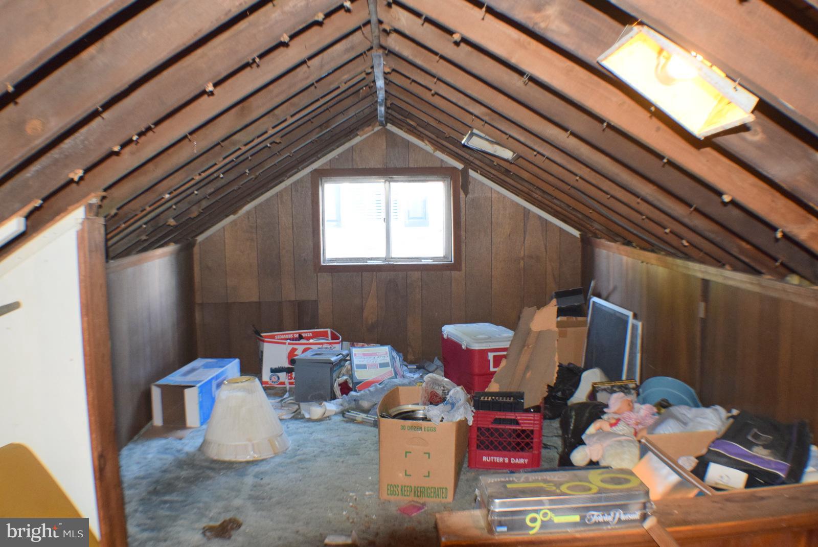 EDGEWATER - Residential