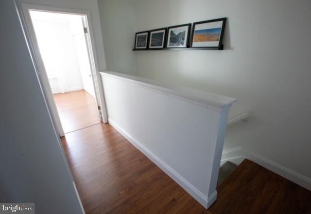 VILLAGE SHIRES - Residential