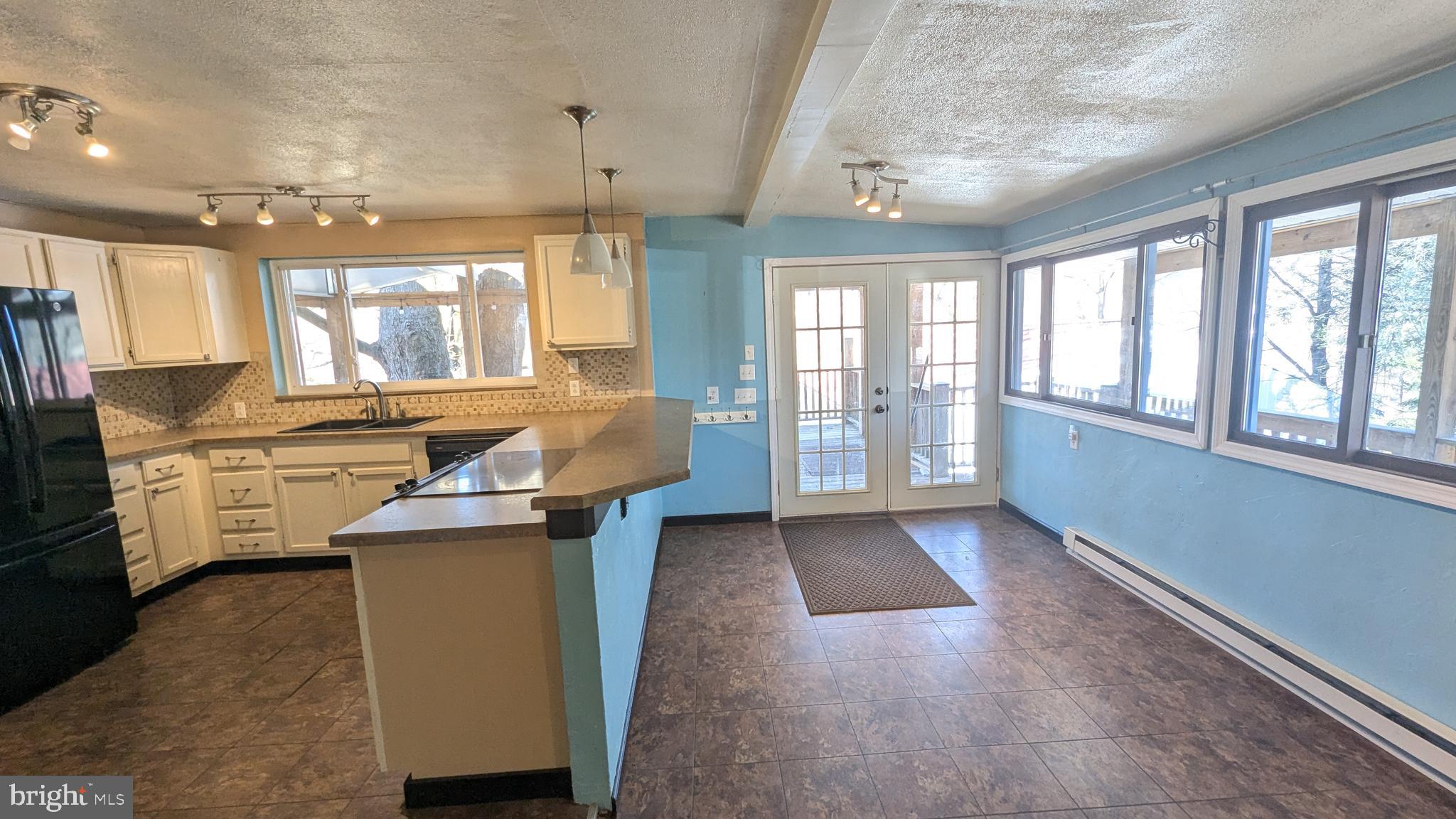 STORMSTOWN - Residential