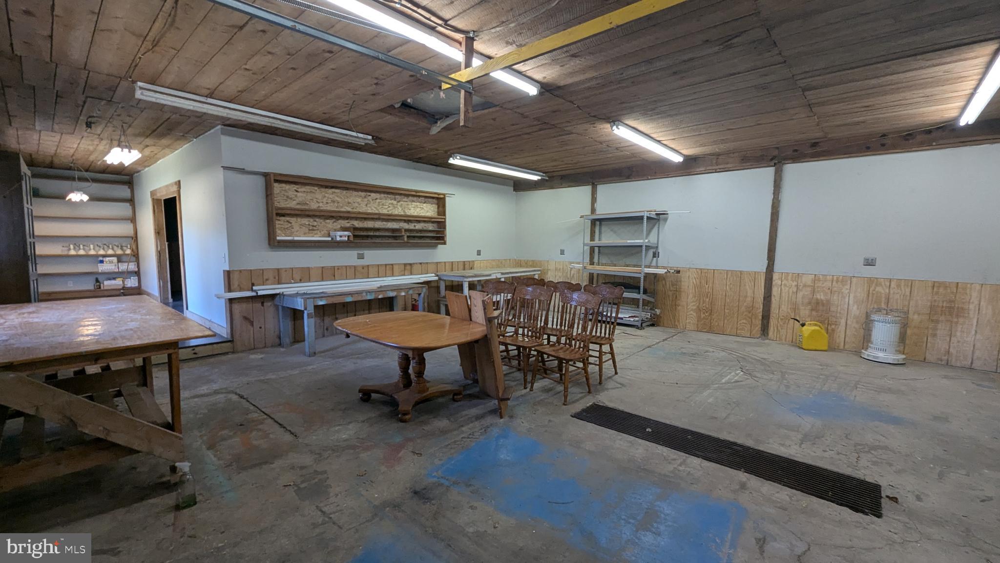 STORMSTOWN - Residential