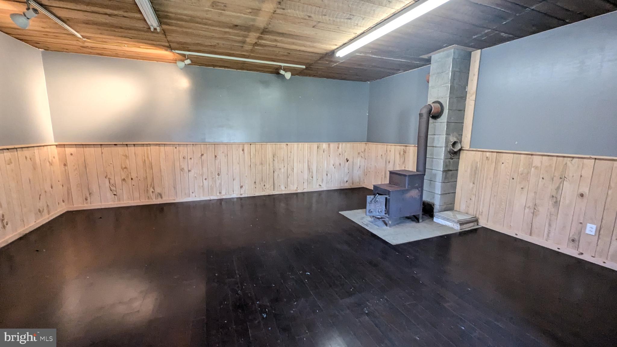 STORMSTOWN - Residential