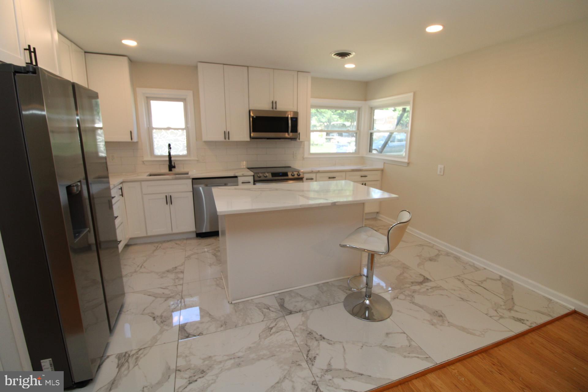 PT ROCKVILLE OUT RES. 3 - Residential