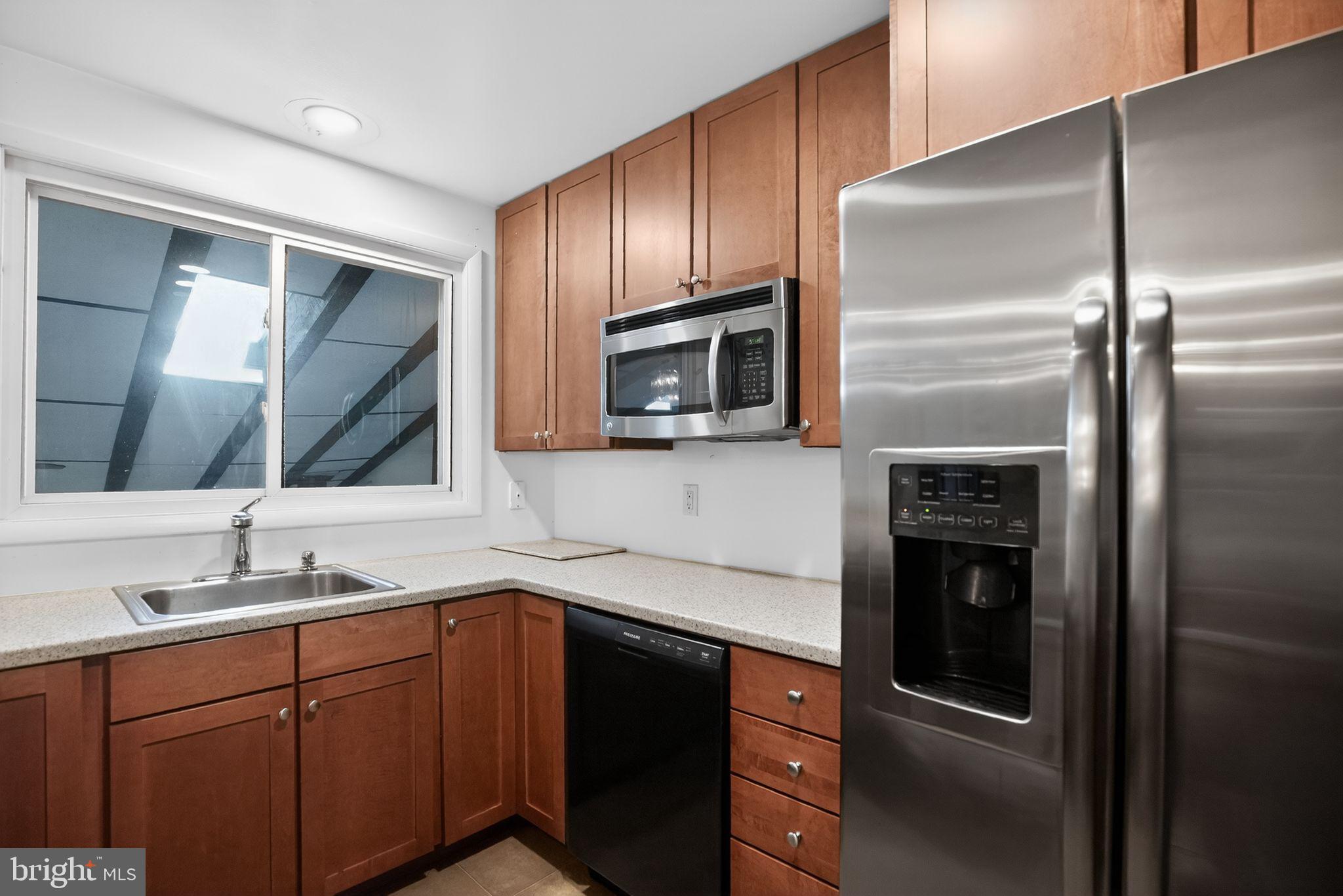 GLENSIDE - Residential