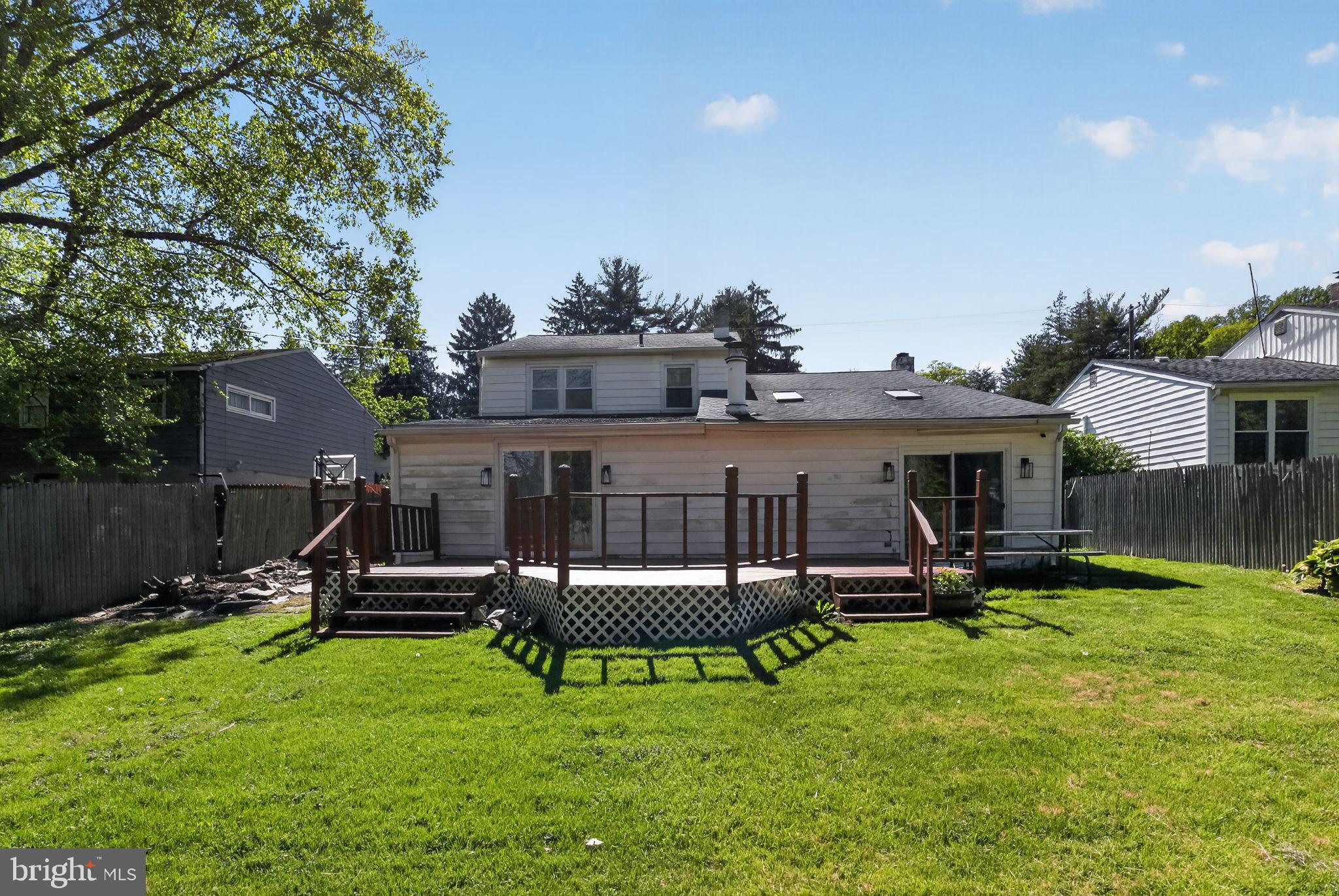 GLENSIDE - Residential